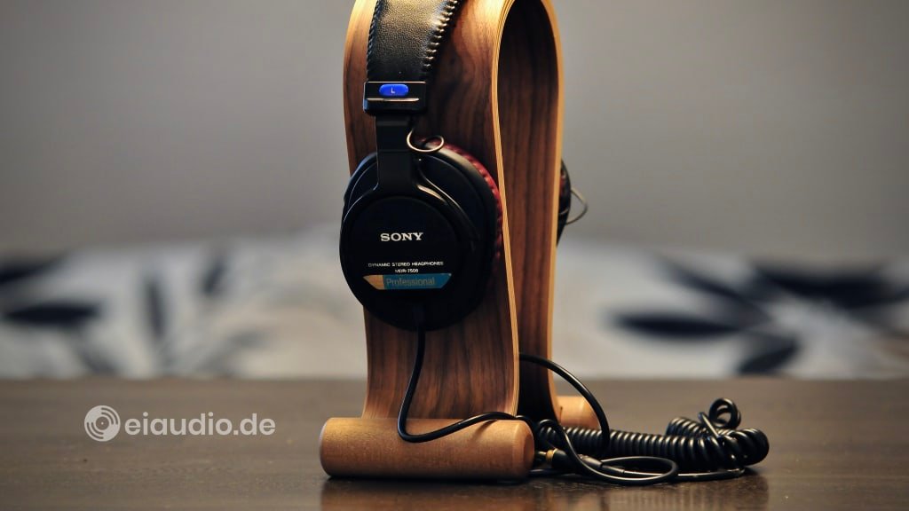 Sony MDR-7506 one of the best headphones out there 