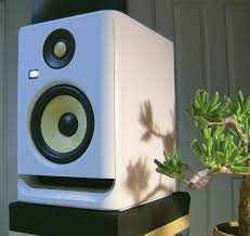 krk rokit 5 white